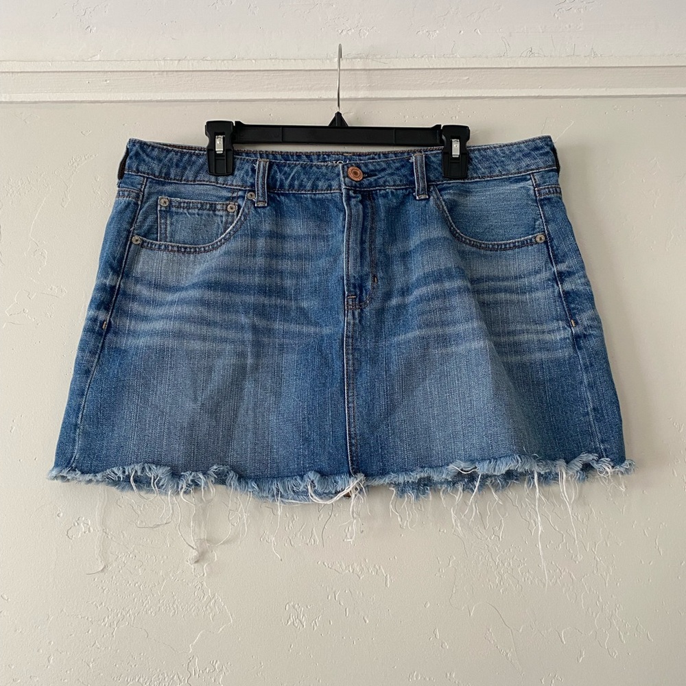 American Eagle denim cut-off skirt